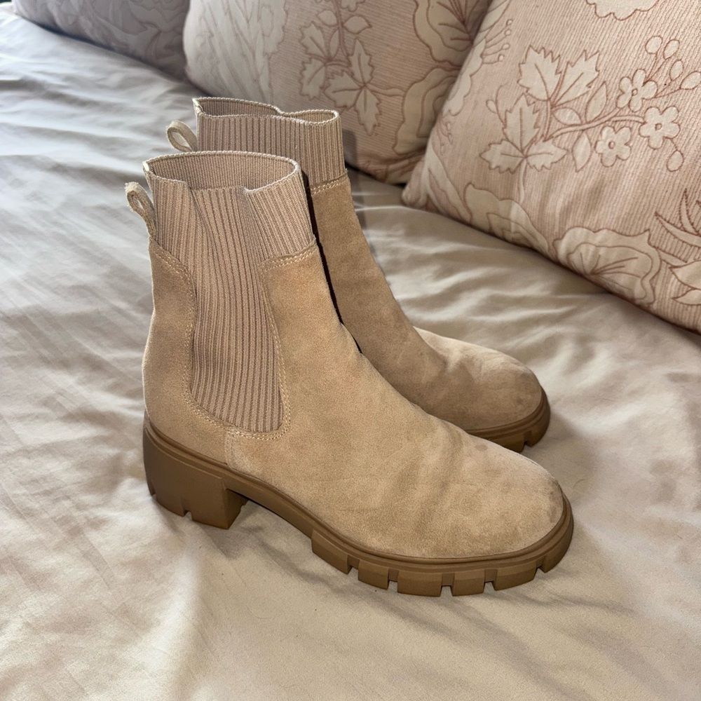 Steve Madden Boots